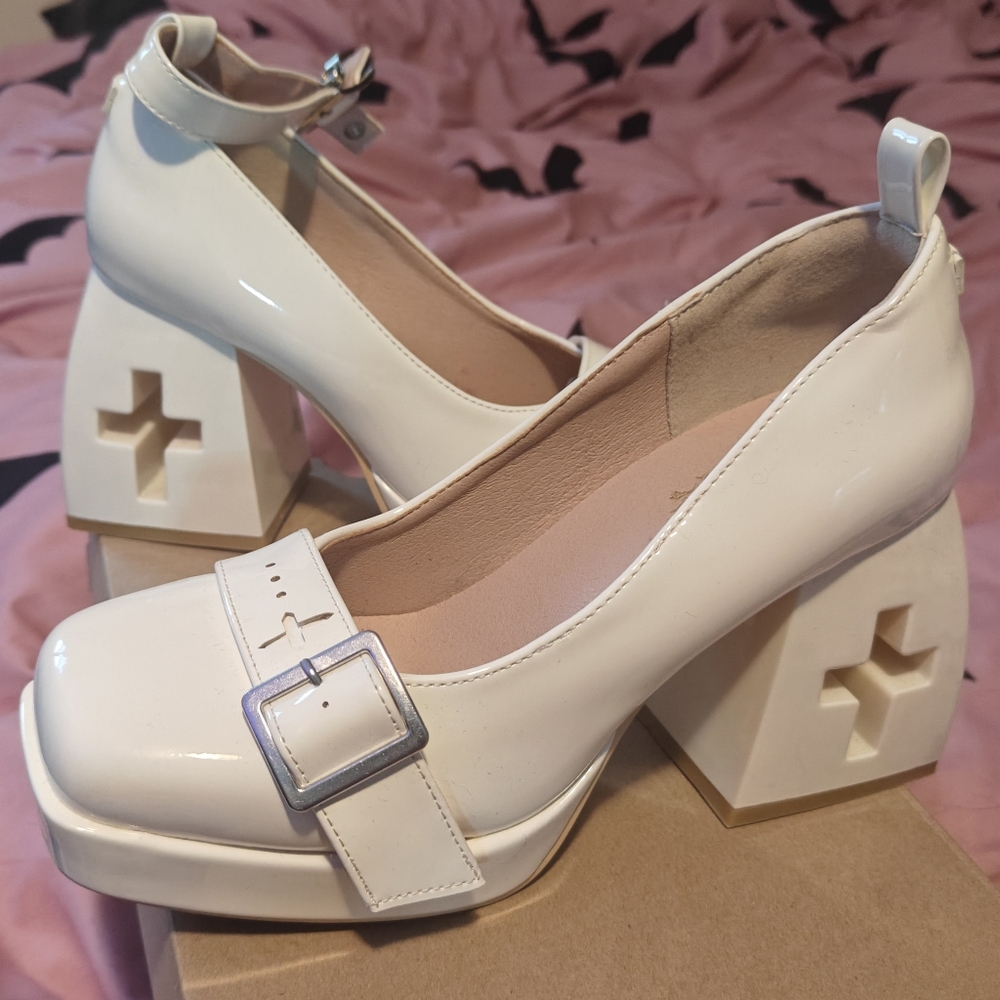 White Platform Mary Jane Shoes